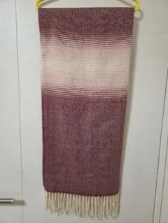 お値下げ ヘリンボーンパターン ストール 赤紫