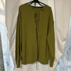Kastane オリーブ色 パーカーのサムネイル