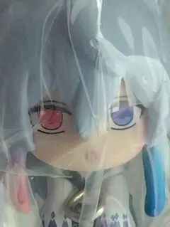 カラフルピーチ　ガチャガチャ つまんでつなげてますこっと1 どぬくさん