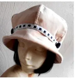 お値下げ❣ 新品未使用 クリームベルベットのクローシェ