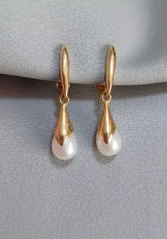 Z36 ヴィンテージ　ゴールド パール ドロップ スイング　イヤリング
