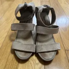 Hush Puppies ウェッジソールサンダル ベージュのサムネイル