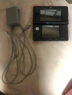 3DS本体＋充電器（中古）