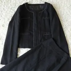 美品 ルイルエブティック ツイード ノーカラー セットアップスカートスーツ 黒のサムネイル