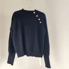 【タグ付き新品未使用品】ハイネック金ボタンニット セーター ブラック M