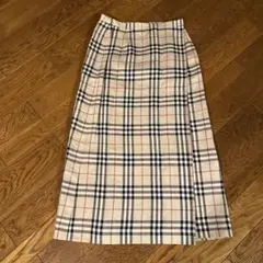 美品Burberry 麻100%巻きスカート