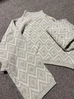 アーバンリサーチ　ダイヤモンド柄 ベージュ ニットセーター