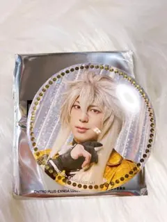 ミュージカル刀剣乱舞 目出度歌誉花舞 十周年祝賀祭 缶バッジ 小狐丸∞