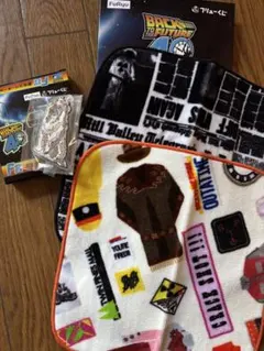 バック・トゥ・ザ・フューチャー ハンドタオル、蓄光キーホルダー 3点セット