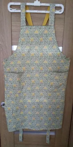 週末限定再々再値下げ 未使用に近い ゆったりサイズ エプロン