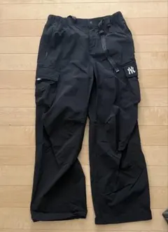 韓国 MLBブラック　カーゴパンツ