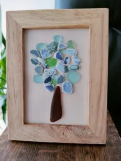 ガラスビーズの木のアート作品