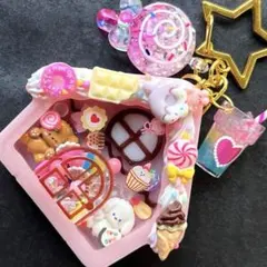 ♡お菓子のおうちのシェイカーキーホルダー♡