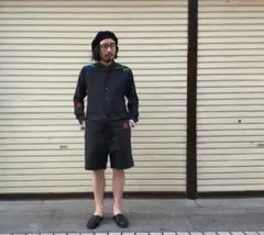 Semoh セモー バラ シャツ 半袖 総柄 ポリエステル 黒系のサムネイル