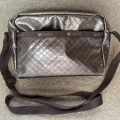 Item thumbnail for item 546a139f-d6d6-46aa-a4d6-31def8a63f04