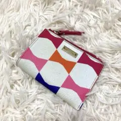ケイトスペード　キーケース　小銭入れ　コインケース　ロゴ　ゴールド　総柄