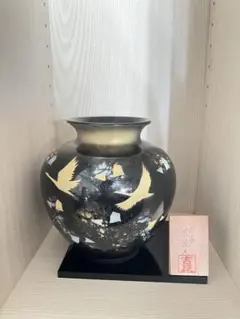 九谷焼 九谷一泉 花瓶 花器 金彩 鶴 木箱付 飾壺 和モダン - メルカリ