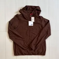 【新品・未使用品】ユニクロ イネス ポケッタブルパーカ＋ カラーブラウンサイズS