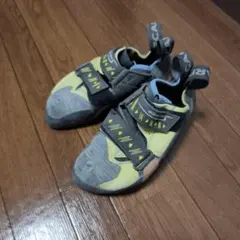 Item thumbnail for item d99e85a5-8eea-4a7f-b532-b9d57df53fd2