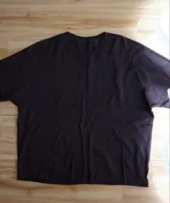 COS ダークブラウン ニットTシャツ　Sサイズのサムネイル