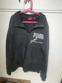 puma フルジップパーカー