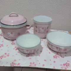 2026年最新】キティ ホーロー鍋の人気アイテム - メルカリ