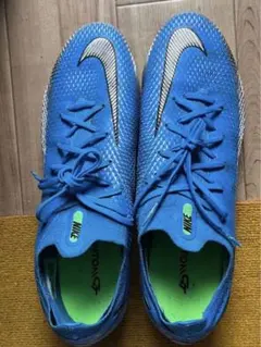 サッカースパイク　NIKEナイキ ファントムGT elite fg 28cm