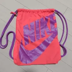 Nike ピンク ナップザック