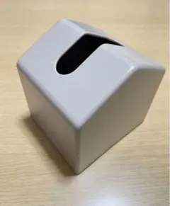 ティッシュボックス