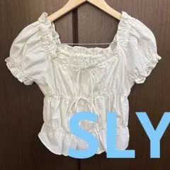 SLY シャーリング 半袖 ブラウス ホワイト