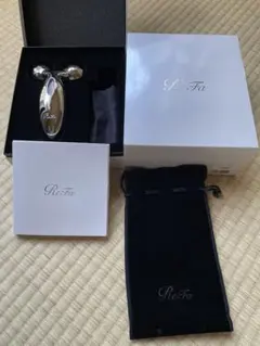 正規品　ReFa CARAT リファカラット　美顔ローラーのサムネイル