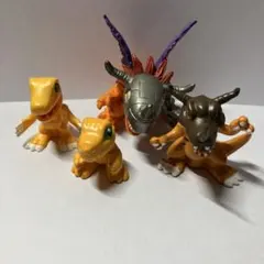 デジモン　フィギュア　アグモン　グレイモン　メタルグレイモンのサムネイル