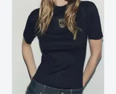 ZARA ブローチ付きTシャツ ブラック Mサイズ