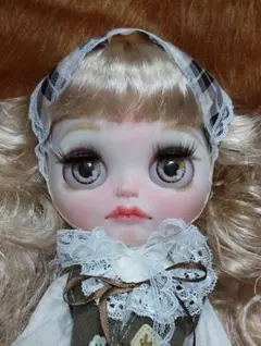 カスタムアイシードール 金の髪の少女 アウトフィット付き