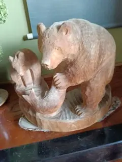 木製クマと子クマの彫刻 約30cm重量感あり