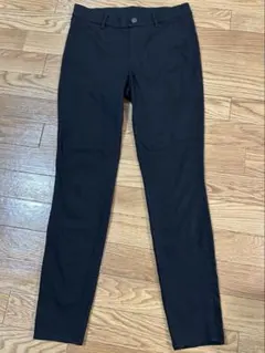 UNIQLO ブラック スキニーパンツ （古着）