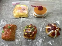 スクイーズ まとめ売り 5点 替え袋付き 【A9】のサムネイル