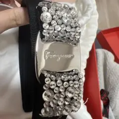 FERRAGAMO フェラガモ ヴァラリボン ラインストーン カチューシャ