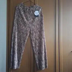 レディース　ワイドパンツ　プリーツパンツ プリーツワイド