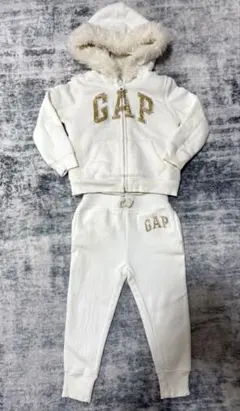 babyGap フード付きモコモコ裏起毛 セットアップ 95cm 白 ゴールド