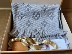 Louis Vuitton グレー マフラー フリンジ付き
