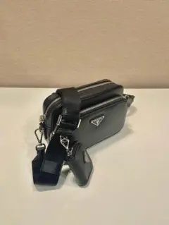 prada ショルダーバッグ