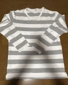 ユニクロ　ボーダーカットソー