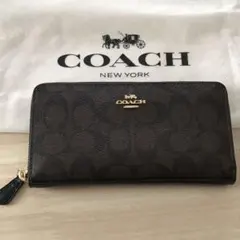 ＊【美品】COACH コーチ　シグネチャー　ラウンドファスナー　＊