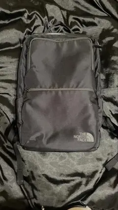 THE NORTH FACEシャトル バックパック スリム