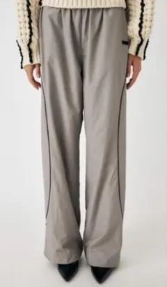 ★moussy CURVED LINE パンツ 1番★のサムネイル