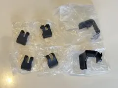トヨタ純正　チェックカバー　ヒンジカバー　新品同様のサムネイル