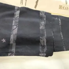 極美品　ますいわ屋　着物　正絹　小紋　袷　歌舞伎役者絵　歌舞伎観劇　黒地 極美品 ますいわ屋 着物 正絹 小紋 袷 歌舞伎役者絵 歌舞伎観劇 黒地