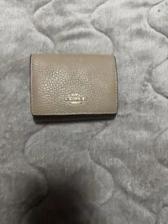 COACH ベージュ 三つ折り財布