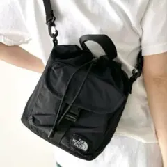 新品未使用　韓国正規品　ノースフェイス ブリーズバケットバッグ　黒　男女兼用